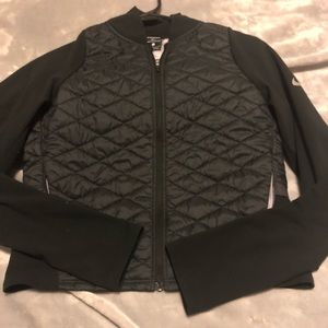 Nike aerolayer women’s